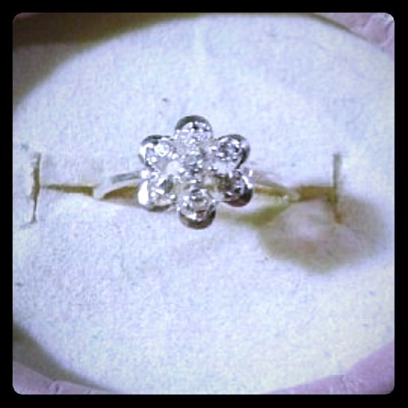 Natural Diamond Engagement Ring